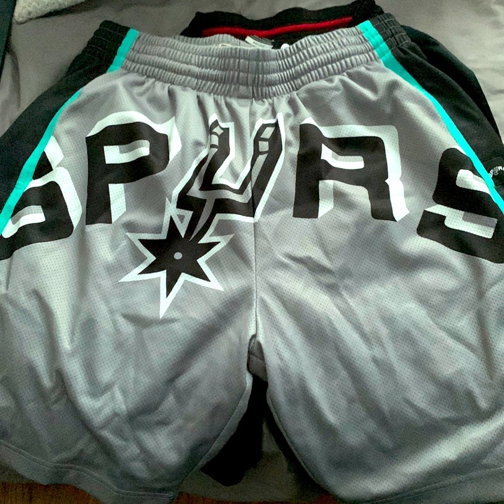 Spurs Mitchell & Ness Hardwood Classics NBA Shorts